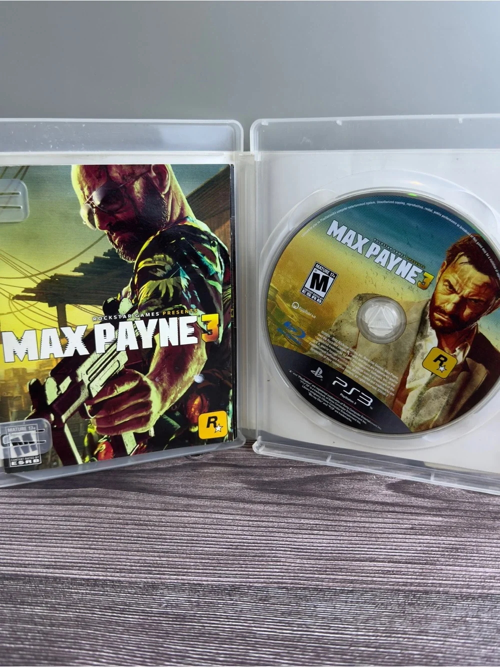 PS3 Game Lot Assassin’s Creed IV Black Flag & Max Payne 3 Complete w/ Manuals